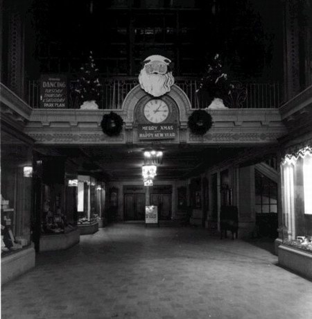Michigan Theatre - Michigan Arcade (newer photo)
